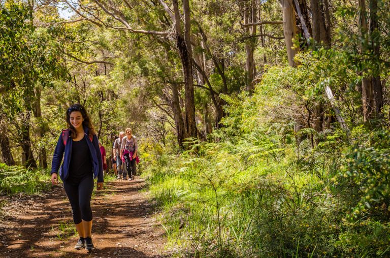 Creativity Walking Retreat day 3 Skippy Rock Margaret RIver Walks copy 768x508