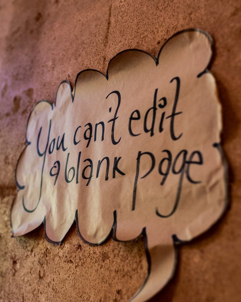 Edgewalkers Womens Retreat 9907 copy 768x962