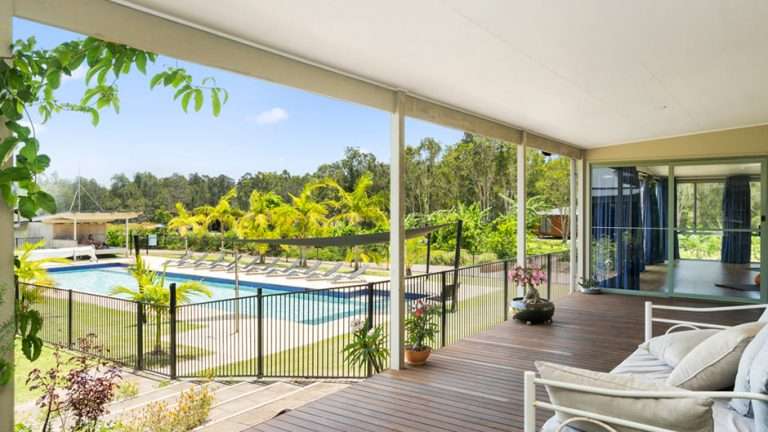 Byron Bay Yoga Retreat Me Happy 768x432