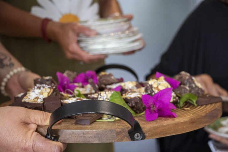 Sista Trio Retreats sweet treat 768x512