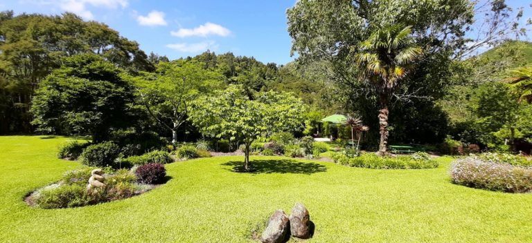 Waitetuna Raglan Gardens 768x352
