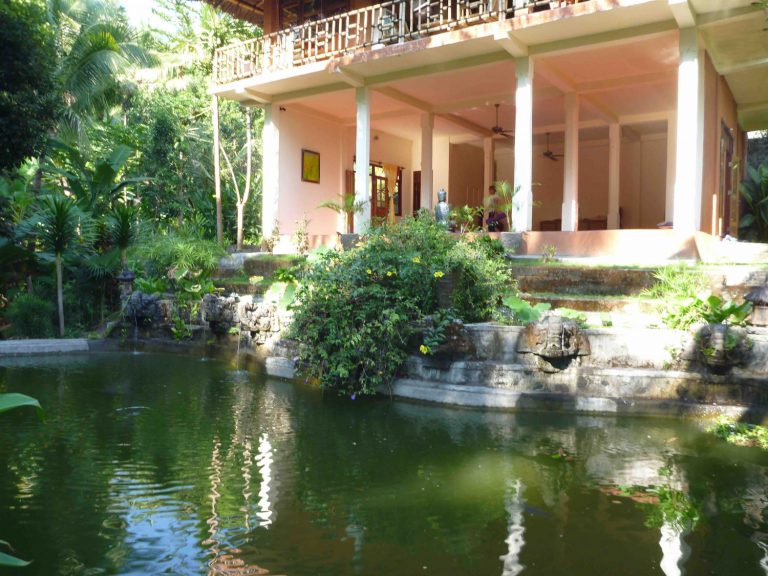 Pond and teaching room 768x576