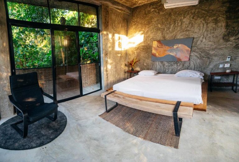 Taino Loft room2 768x522