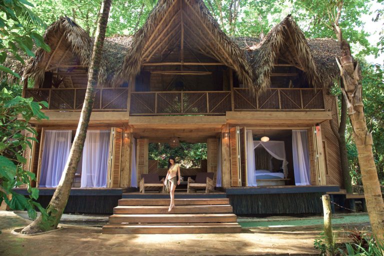 Unique 1 Beach House 768x512