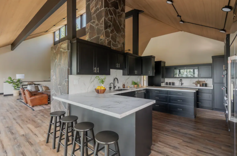 Screen Shot 2023 10 06 at 9.20.28 PM 768x507