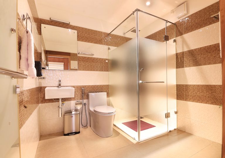 FINISH 00 16 768x540