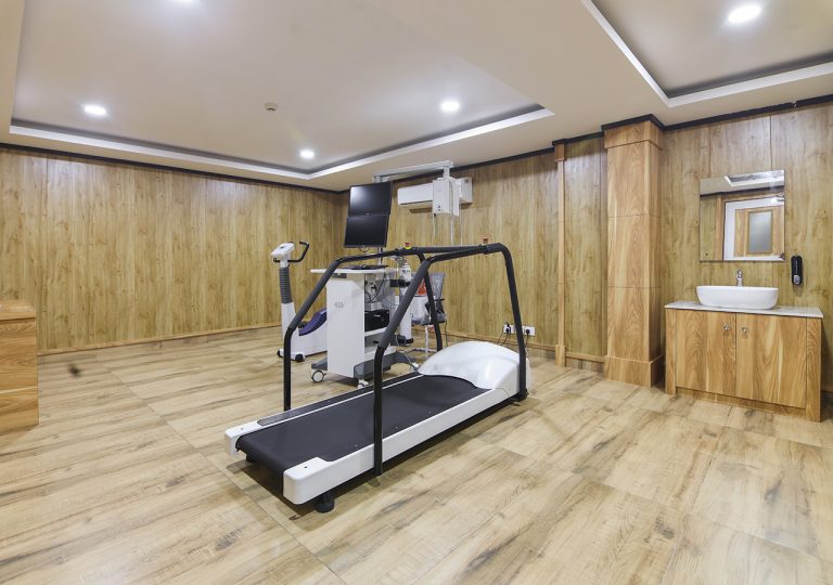 FINISH 00 23 768x540