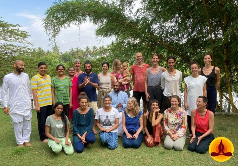 21 Day Pancha Kosha Detoxification Retreat with Yoga in Mysore KarnatakaIndia happy group october 768x538