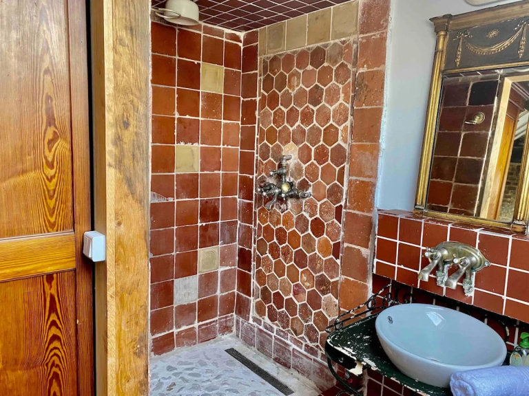 4d890f7b d02e 4452 9a47 dc5f8cfff2645 768x576