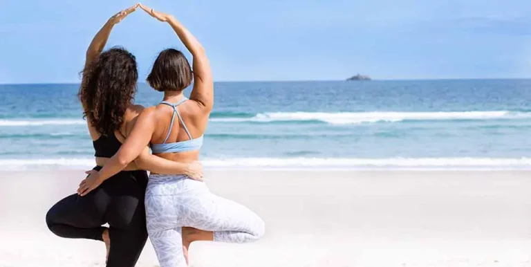 byron yoga 2 768x386