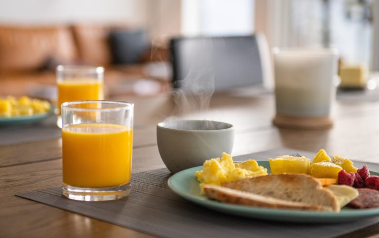 Dirk 250424 1137991 768x483