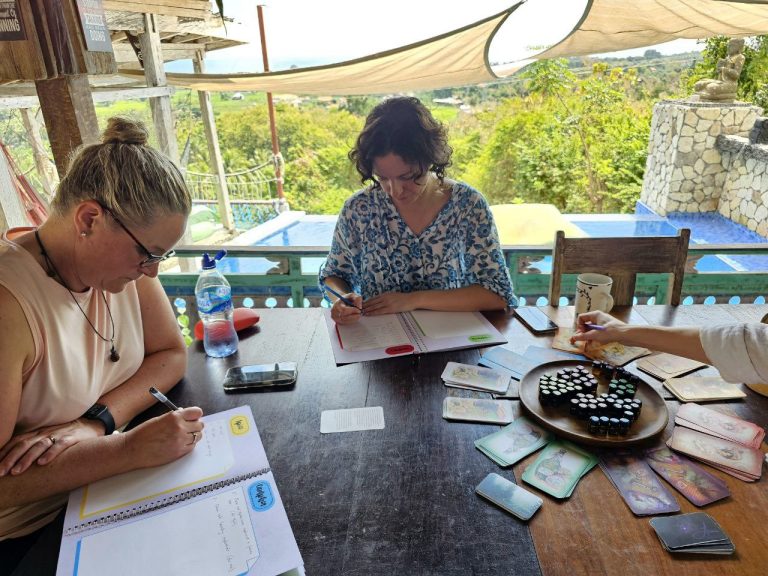 photo 6122833900788102833 y 768x576