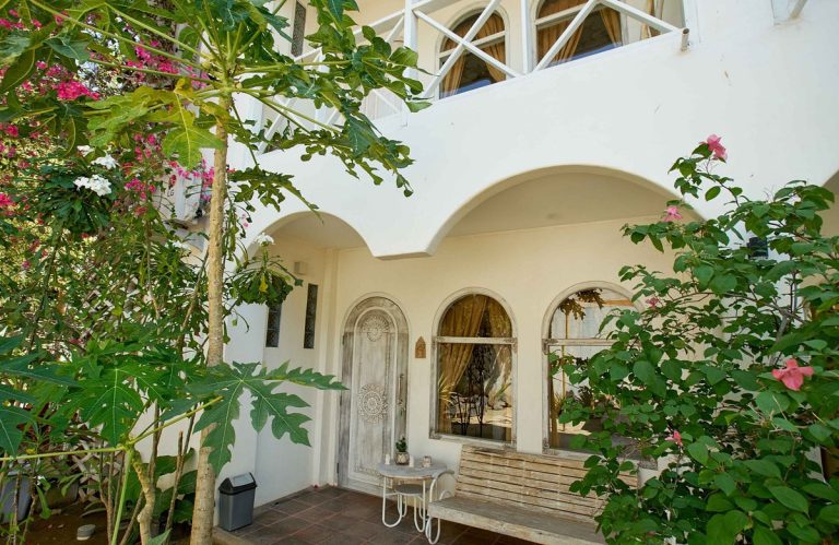 caption 60 1 768x499