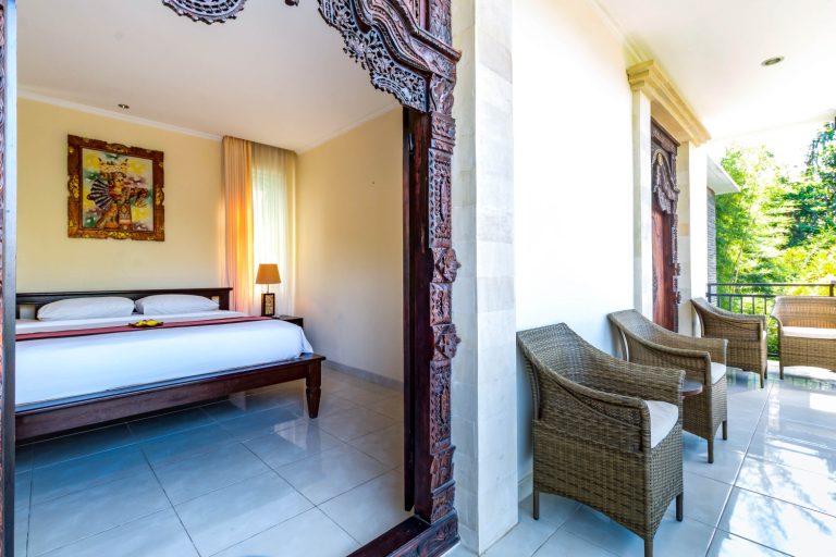 yoga retreat in bali by empower balance 46 768x512
