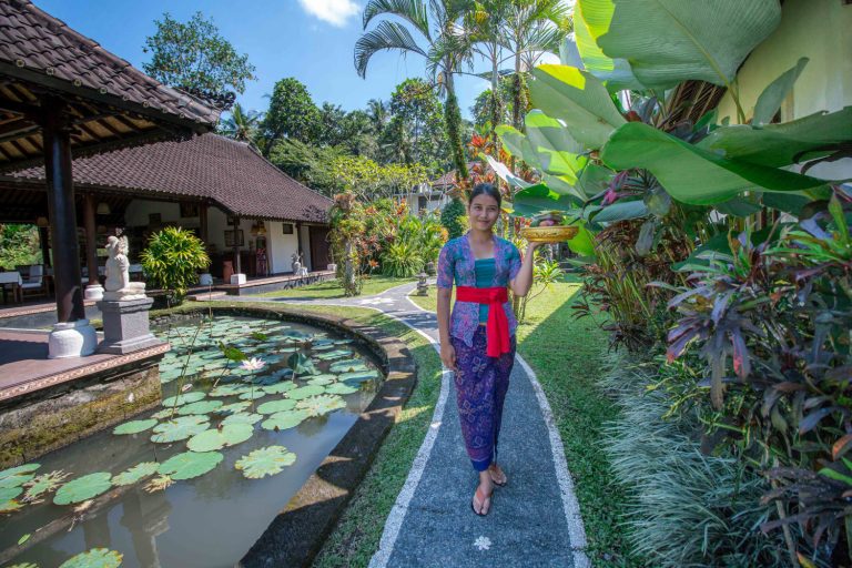 yoga retreat in bali by empower balance 77 768x512