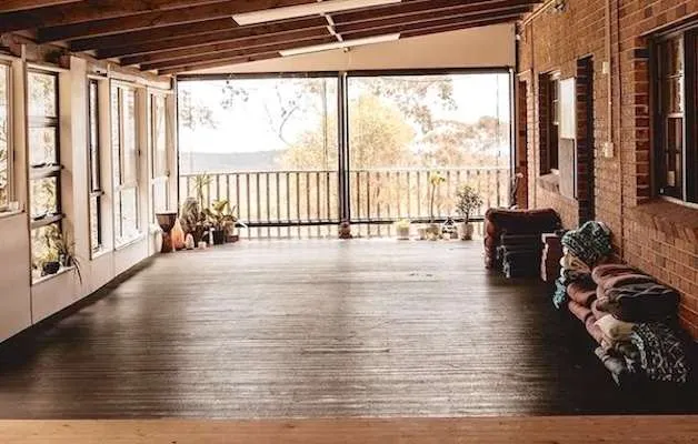 Verandah Studio Happy Buddha Retreats Image by Benjamin Weser copy 1