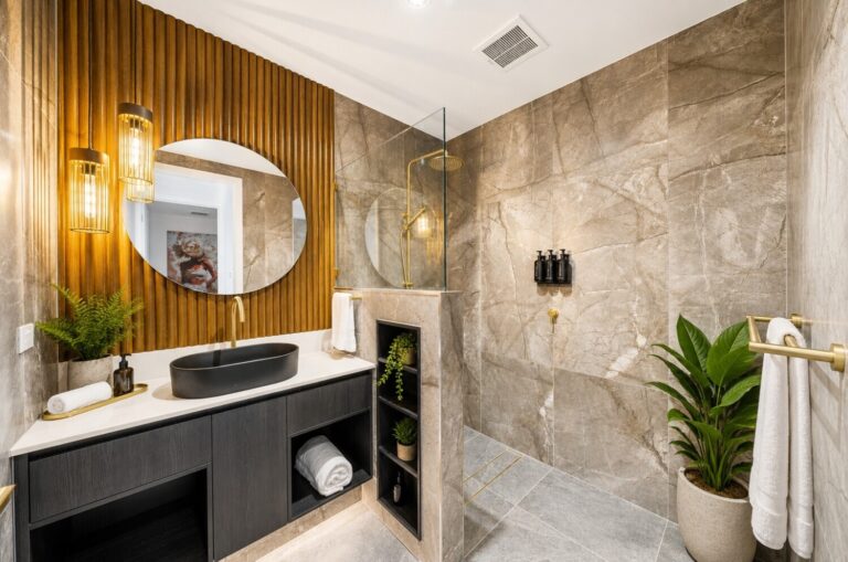 Bathroom jpeg 768x509