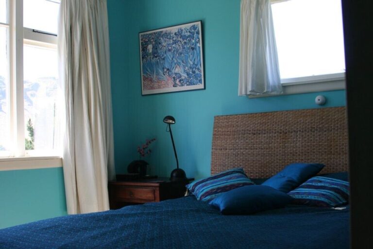 bedroom 768x512
